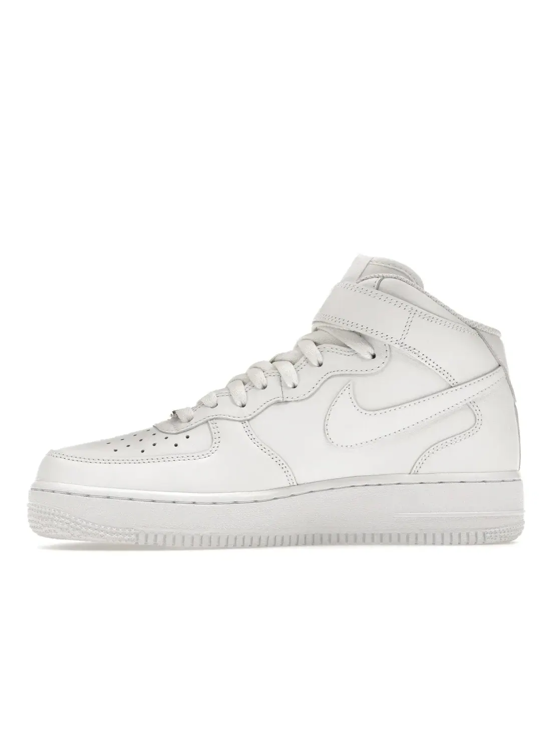 Женские кроссовки lifestyle с кожаным верхом Nike Air Force 1 Mid — изображение 3 из 4, белый/белый-белый