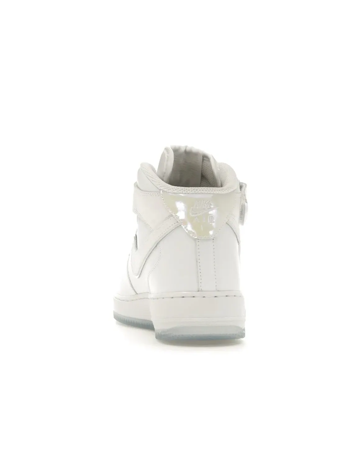 Женские кроссовки с змеиным принтом Nike Air Force 1 Mid — изображение 4 из 4, белый/белый