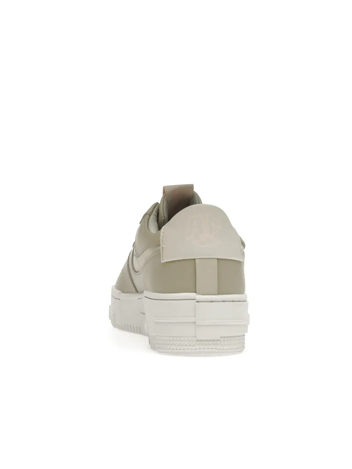 Женские кроссовки с контрастной подошвой Nike Air Force 1 Low Pixel — изображение 4 из 4