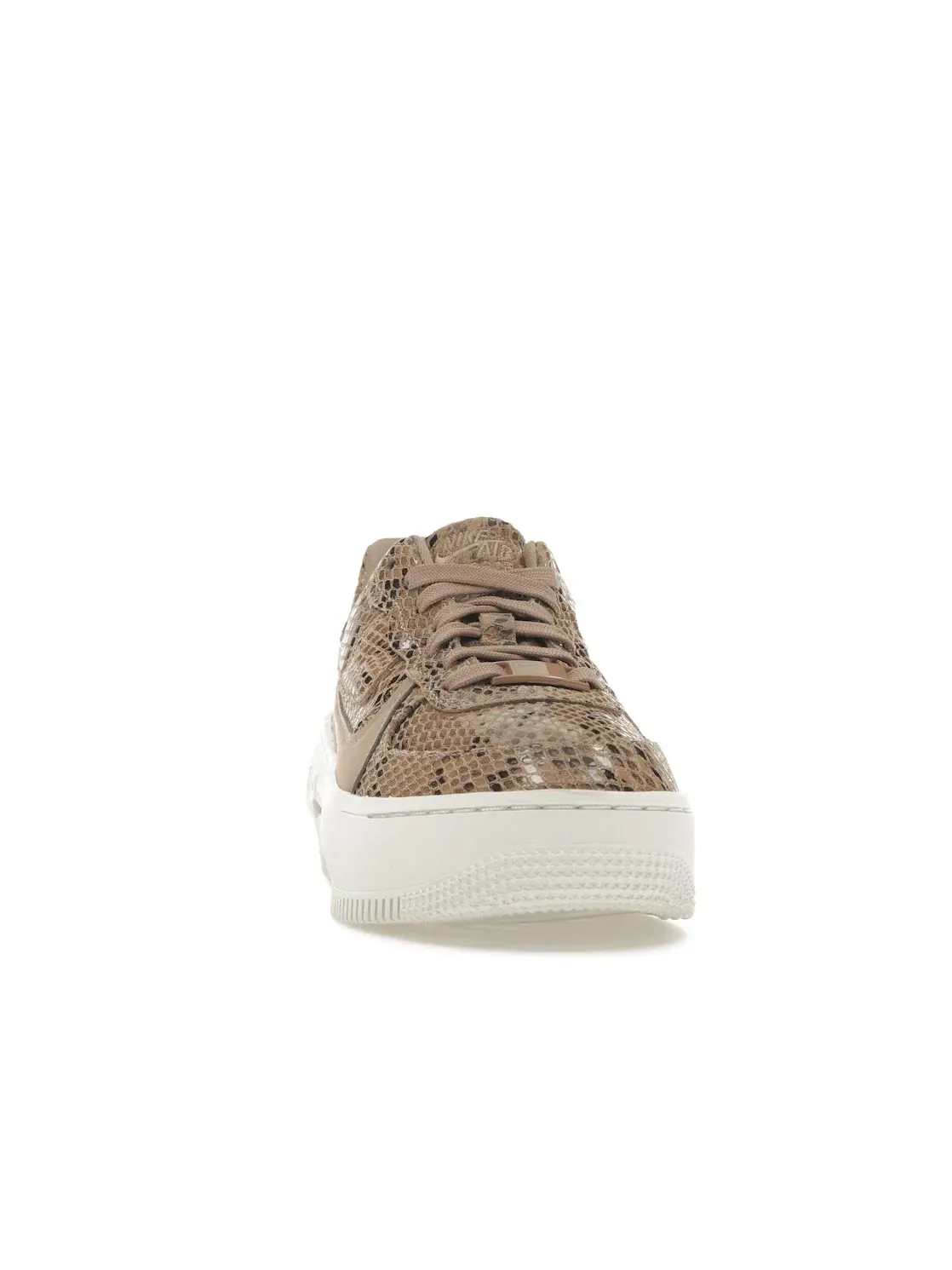 Женские кроссовки с принтом под змеиную кожу Nike Air Force 1 PLT.AF.ORM — изображение 2 из 4, коричневый