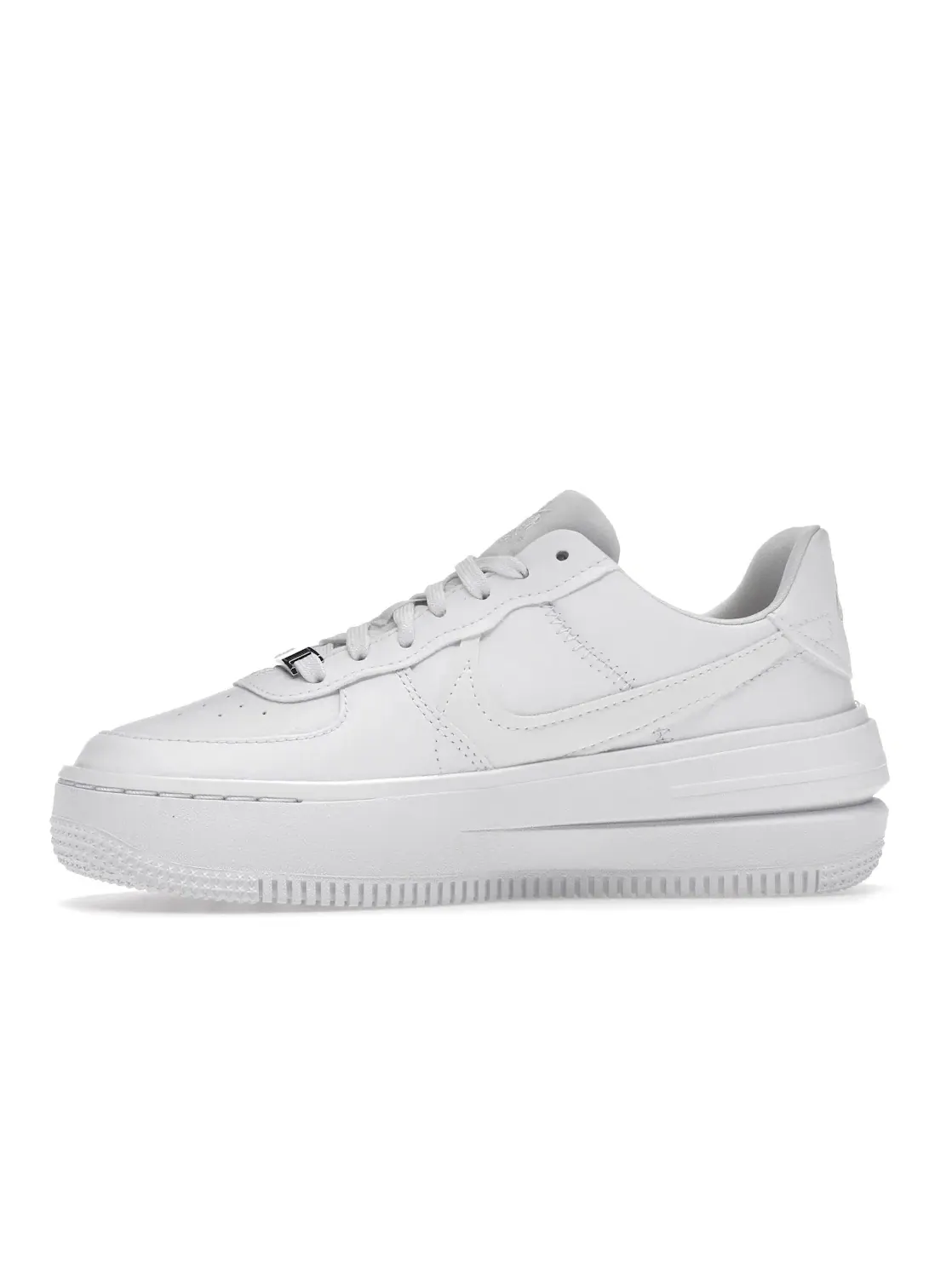 Женские кроссовки Lifestyle с платформой Nike Air Force 1 PLT.AF.ORM Nike — изображение 3 из 4, белый/белый/белый/белый