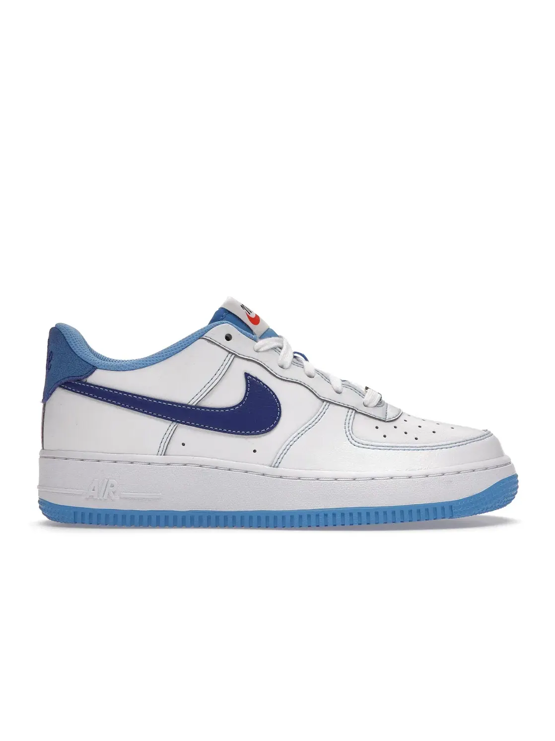 Детские кроссовки с низким верхом Nike Air Force 1 Low S50 Nike — изображение 1 из 4