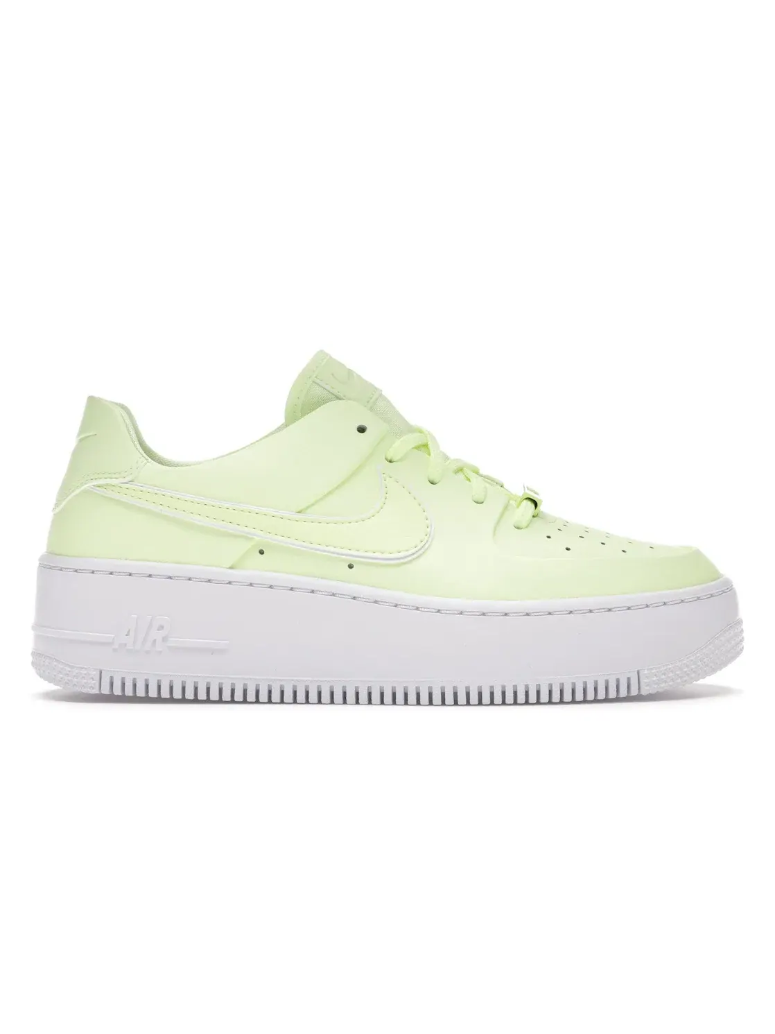Женские кроссовки Lifestyle Nike Air Force 1 Sage Low — изображение 1 из 4, белый