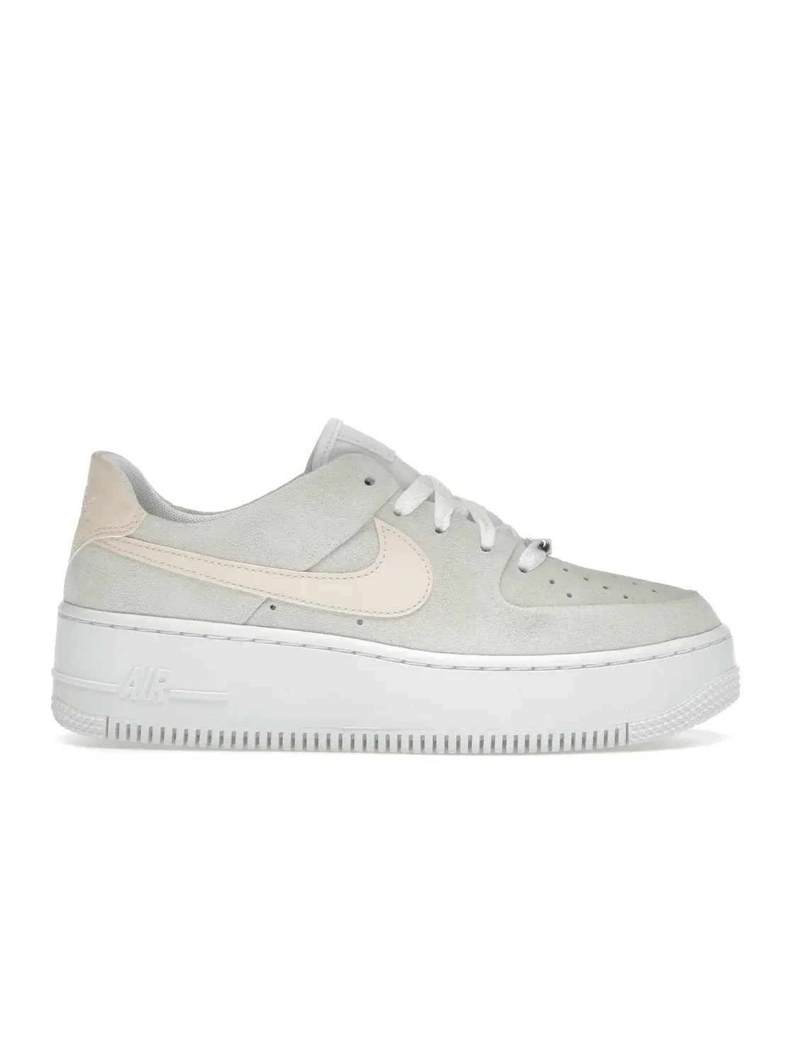 Женские кроссовки Lifestyle Nike Air Force 1 Sage Low — изображение 1 из 4, белый
