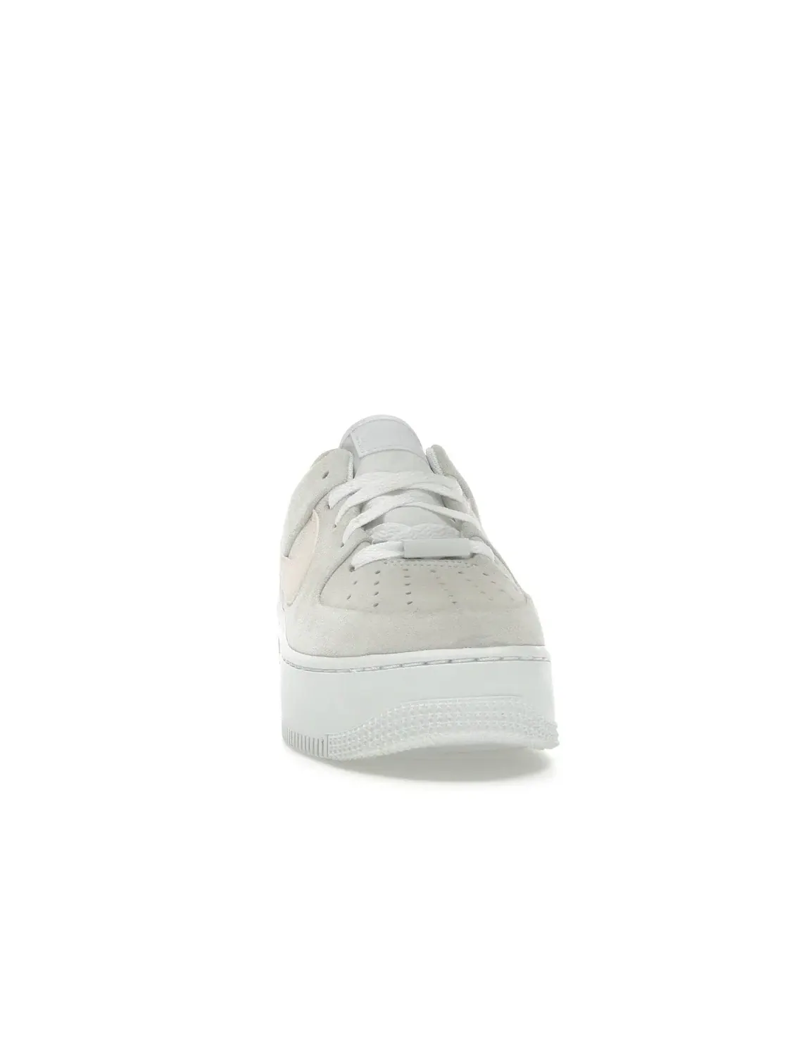 Женские кроссовки Lifestyle Nike Air Force 1 Sage Low — изображение 2 из 4, белый