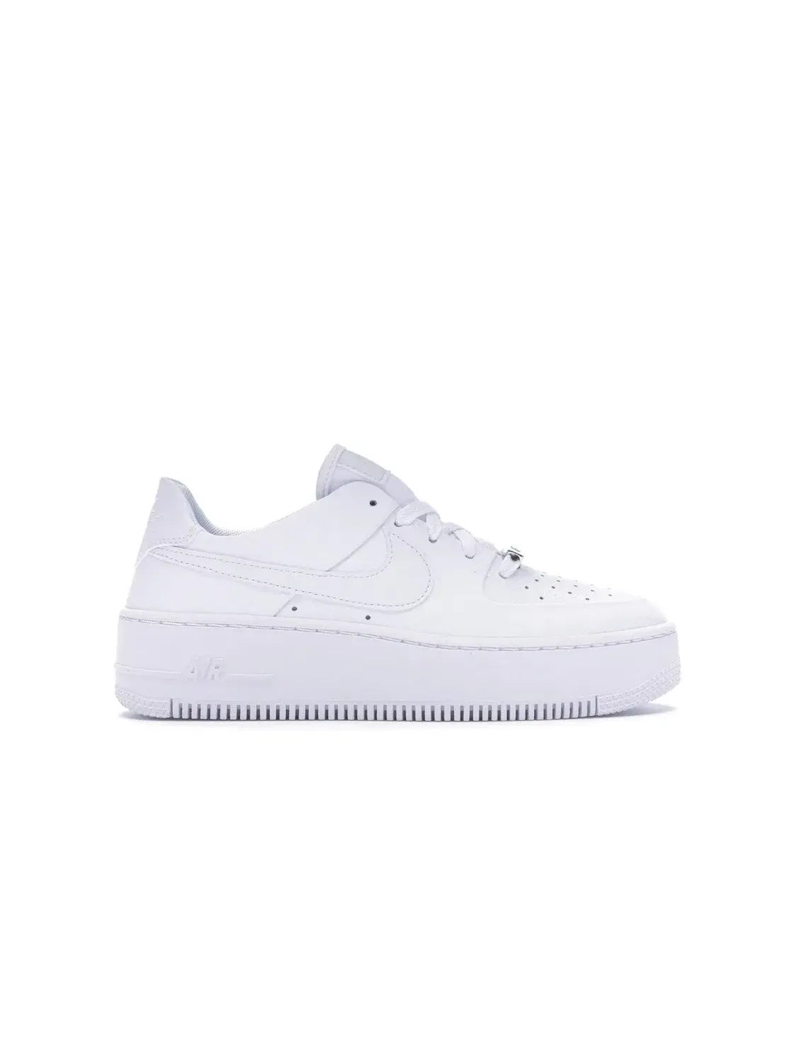 Женские кроссовки Lifestyle Nike Air Force 1 Sage Low — изображение 1 из 4, белый