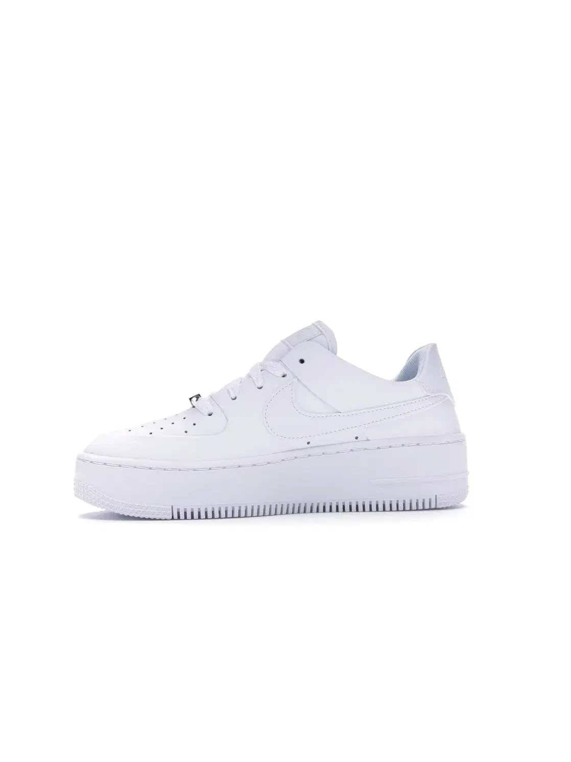 Женские кроссовки Lifestyle Nike Air Force 1 Sage Low — изображение 3 из 4, белый