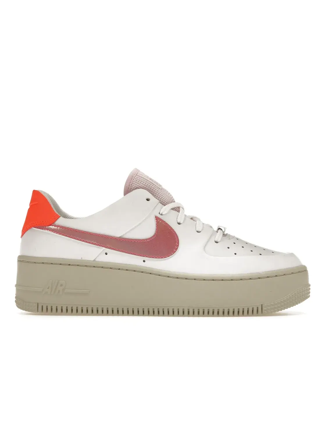 Женские кроссовки Lifestyle Nike Air Force 1 Sage Low — изображение 1 из 4, белый/розовый/розовый
