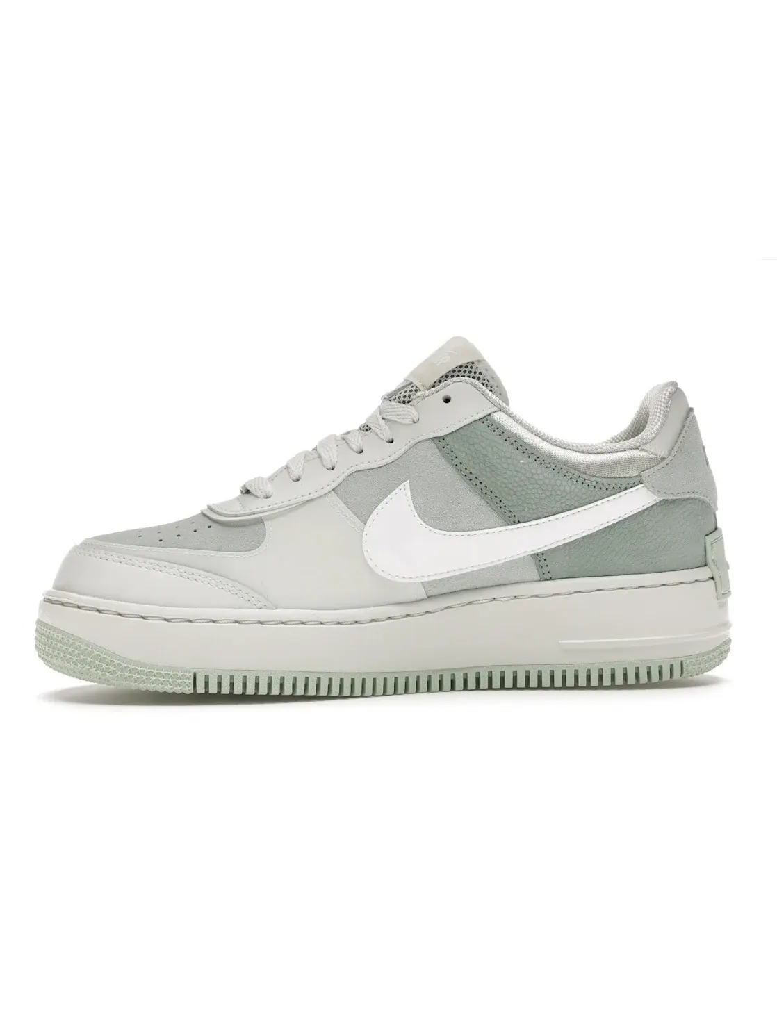 Женские кроссовки Lifestyle Nike Air Force 1 Low Shadow — изображение 3 из 4, белый