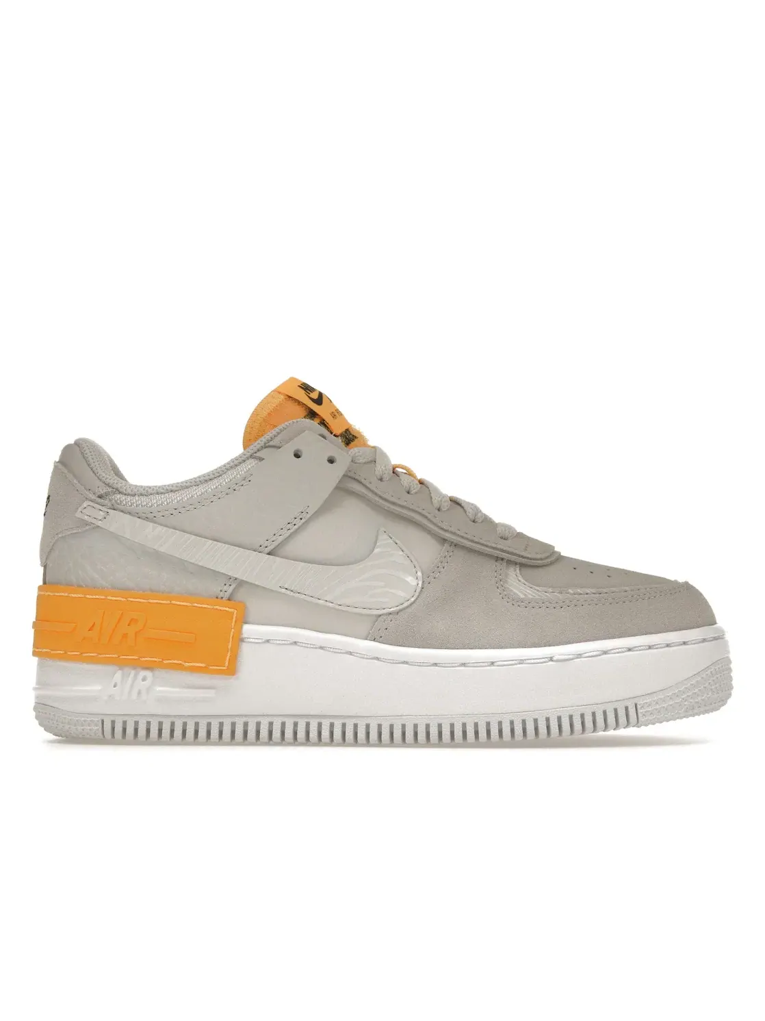 Женские кроссовки с перфорацией Nike Air Force 1 Low Shadow — изображение 1 из 4