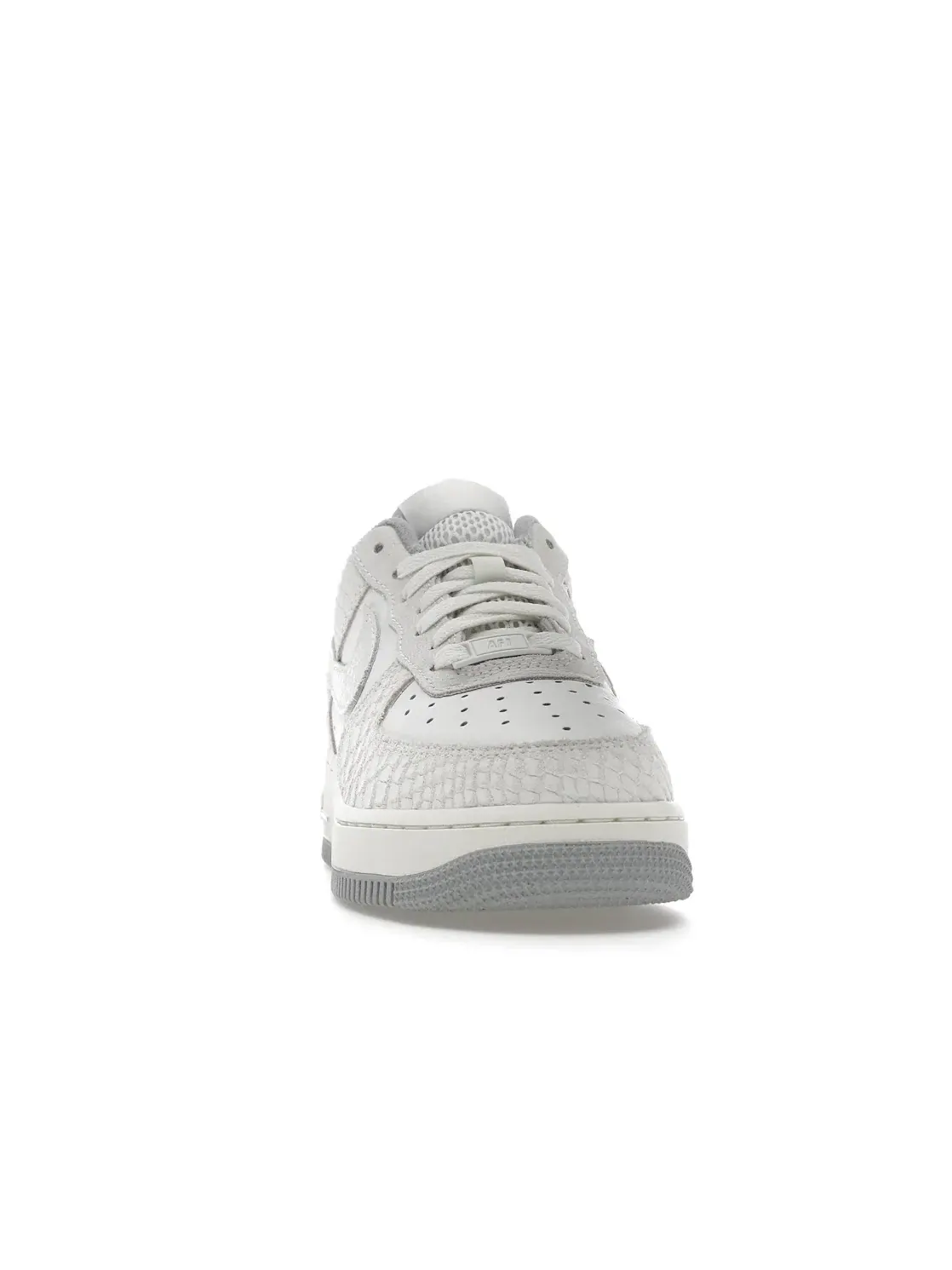Женские кроссовки Lifestyle с принтом Air Force 1 Low '07 Nike — изображение 2 из 4, белый/белый--серый
