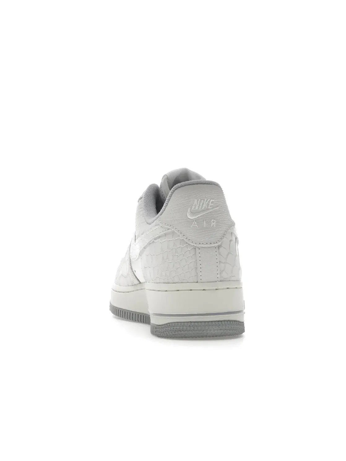 Женские кроссовки Lifestyle с принтом Air Force 1 Low '07 Nike — изображение 4 из 4, белый/белый--серый
