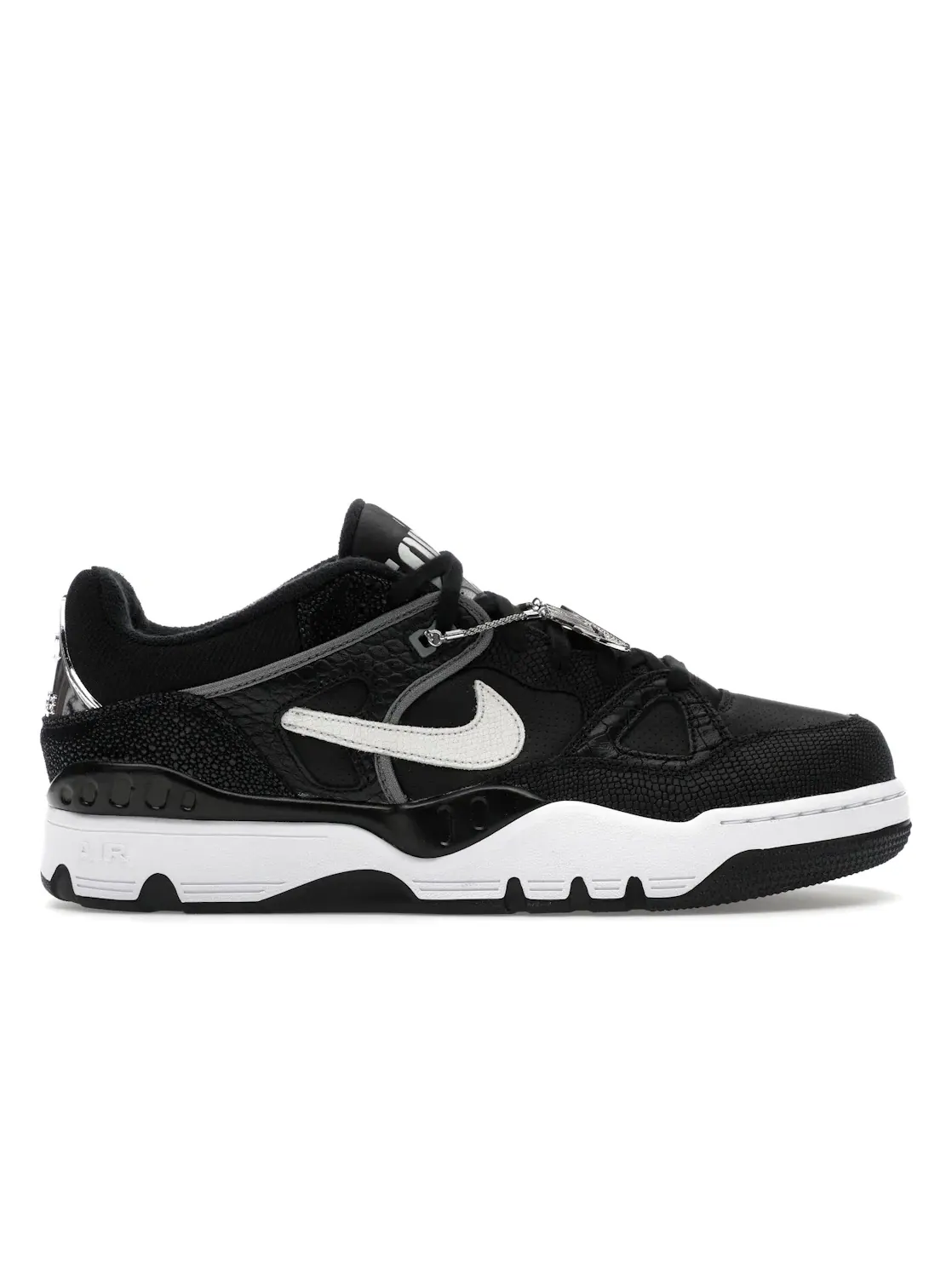 Мужские кроссовки Lifestyle Nike Air Force 3 Low SP Nigo — изображение 1 из 4
