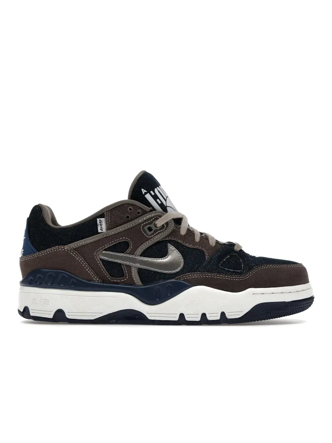 Мужские кроссовки Lifestyle Nike Air Force 3 Low SP Nigo x Levi’s — изображение 1 из 4
