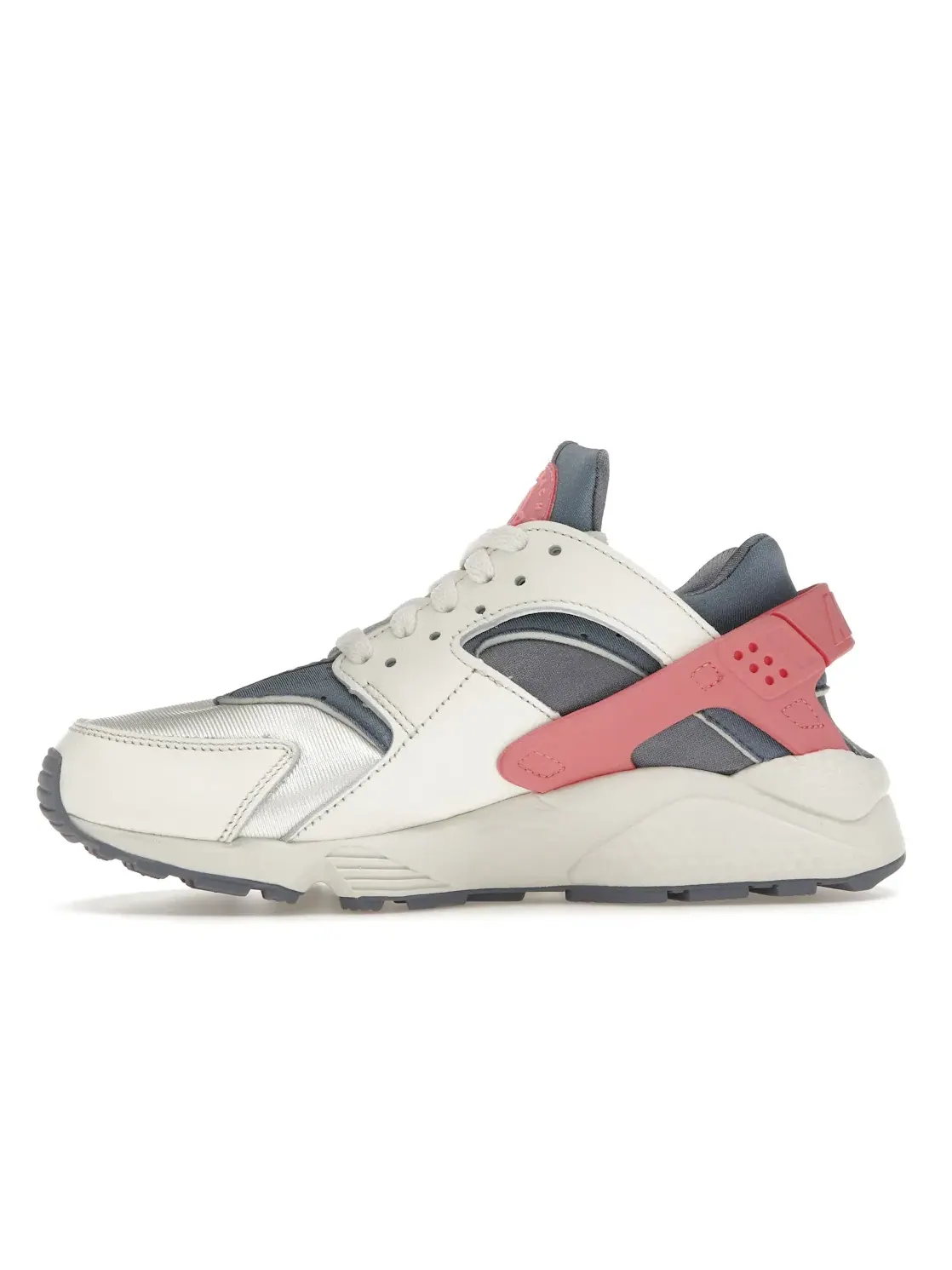 Женские кроссовки Lifestyle Nike Air Huarache — изображение 2 из 3, белый