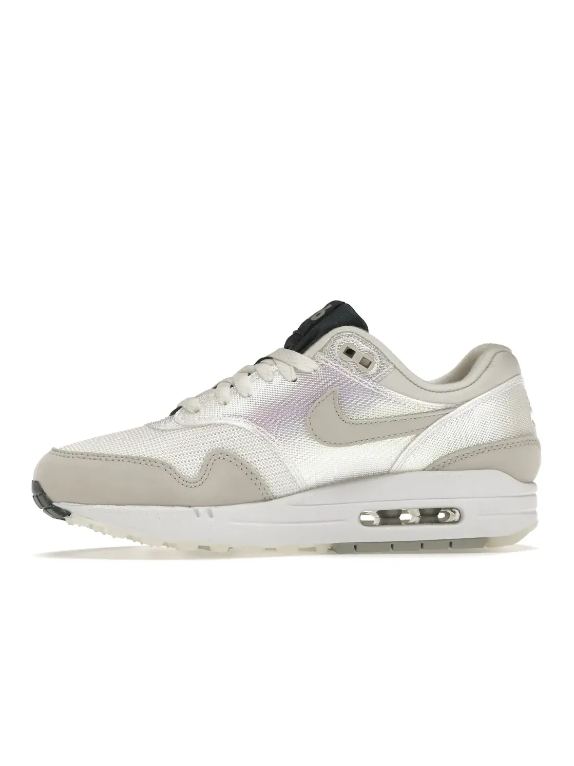 Женские кроссовки Lifestyle Nike Air Max 1 AMD — изображение 3 из 4