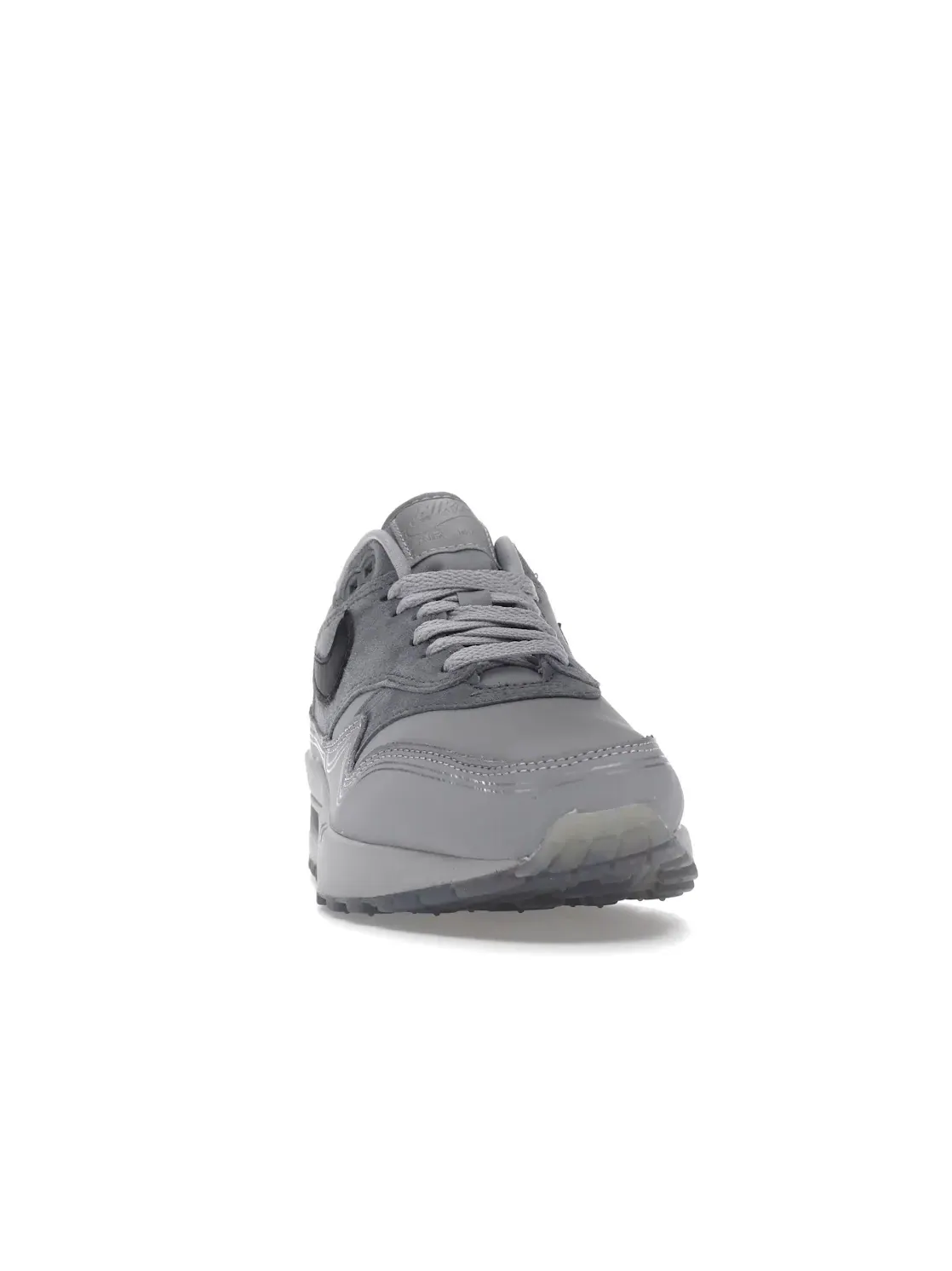 Мужские кроссовки с замшевым верхом Nike Air Max 1 — изображение 2 из 4, серый/черный-серый