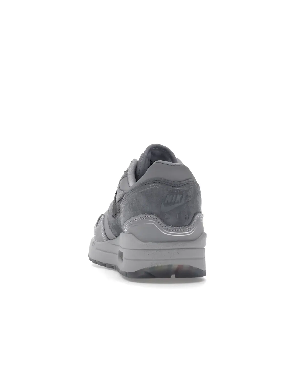 Мужские кроссовки с замшевым верхом Nike Air Max 1 — изображение 4 из 4, серый/черный-серый