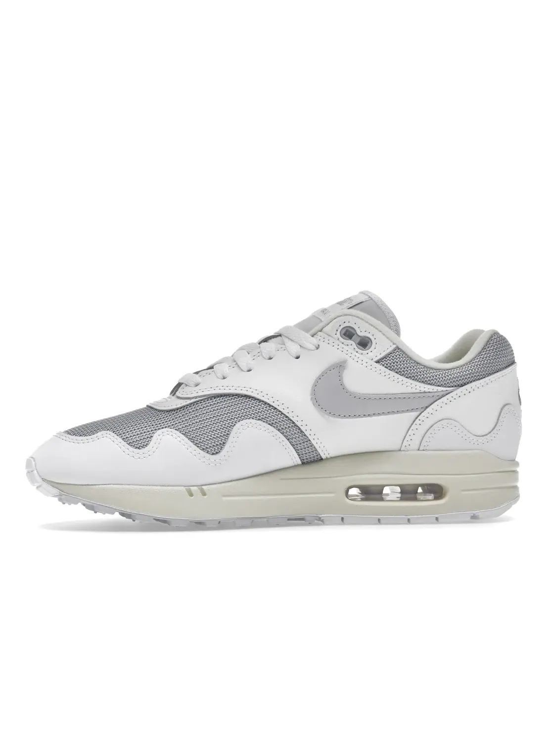 Мужские кроссовки Lifestyle с волнообразным накладками Nike Air Max 1 Patta Waves — изображение 3 из 4, белый/серый