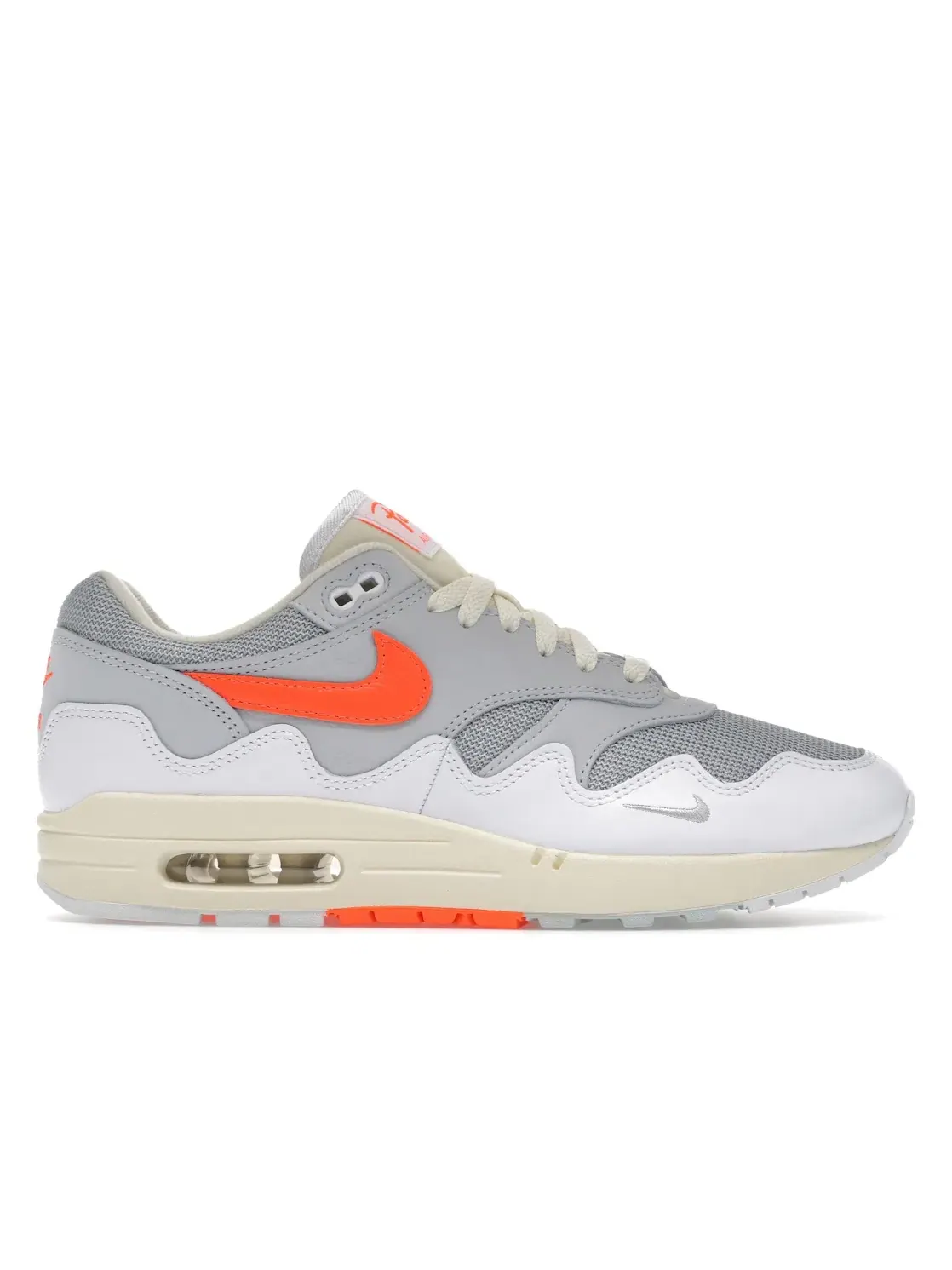 Мужские кроссовки с волновым рисунком Nike Air Max 1 Patta Waves — изображение 1 из 4, белый//платиновый
