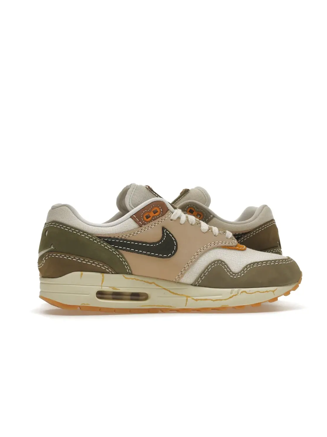 Женские кроссовки Lifestyle Nike Air Max 1 Premium — изображение 3 из 4