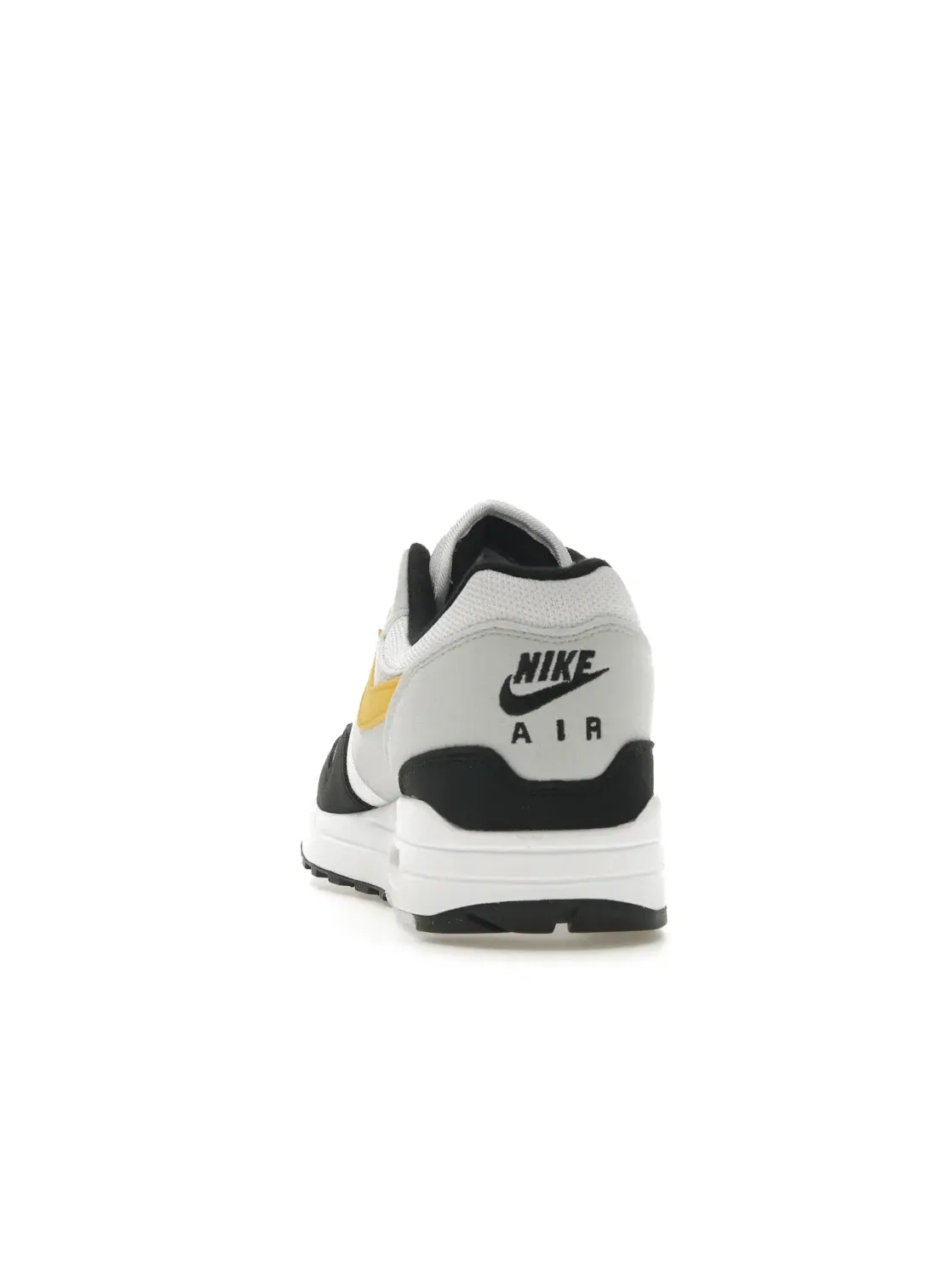 Мужские кроссовки Lifestyle Nike Air Max 1 — изображение 4 из 4, белый/золотистый/черный