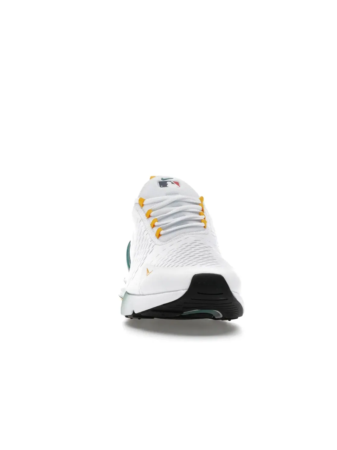 Мужские кроссовки Lifestyle Nike Air Max 270 — изображение 2 из 4, белый