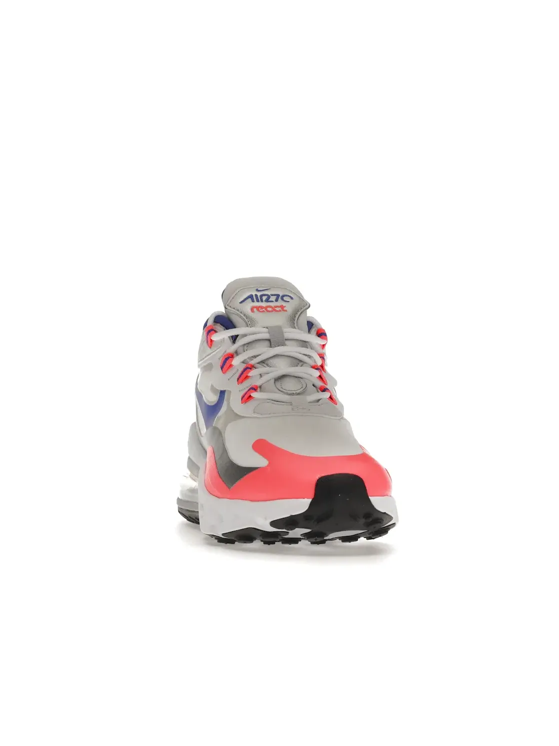 Женские кроссовки Nike Air Max 270 React — изображение 2 из 4