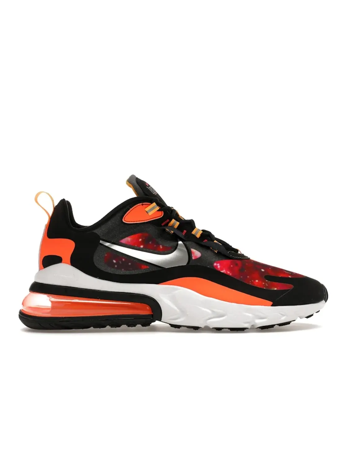 Мужские кроссовки Lifestyle Nike Air Max 270 React — изображение 1 из 4