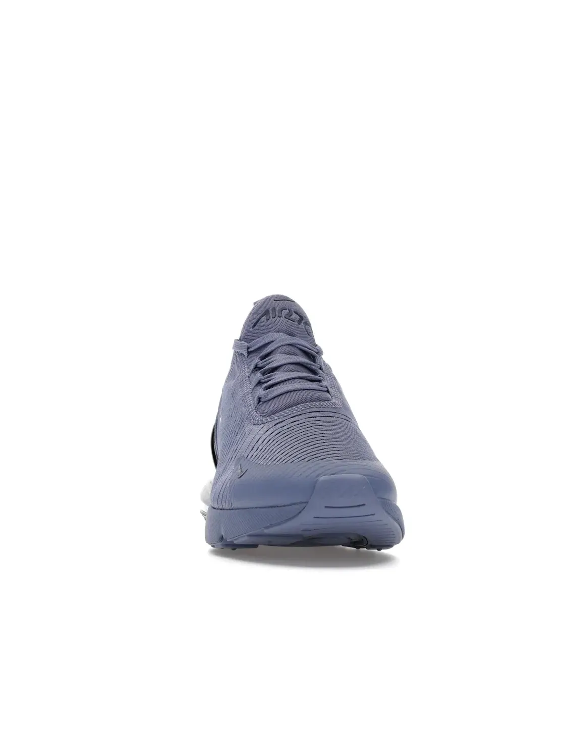 Женские кроссовки Lifestyle Nike Air Max 270 — изображение 2 из 4