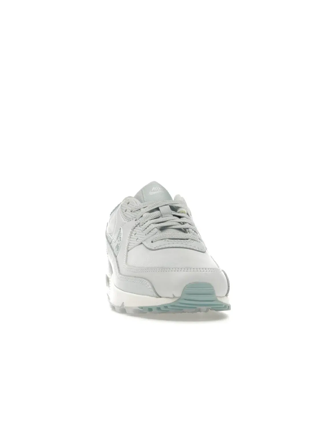 Женские кроссовки Lifestyle с кроссовками Nike Air Max 90 — изображение 2 из 4, белый