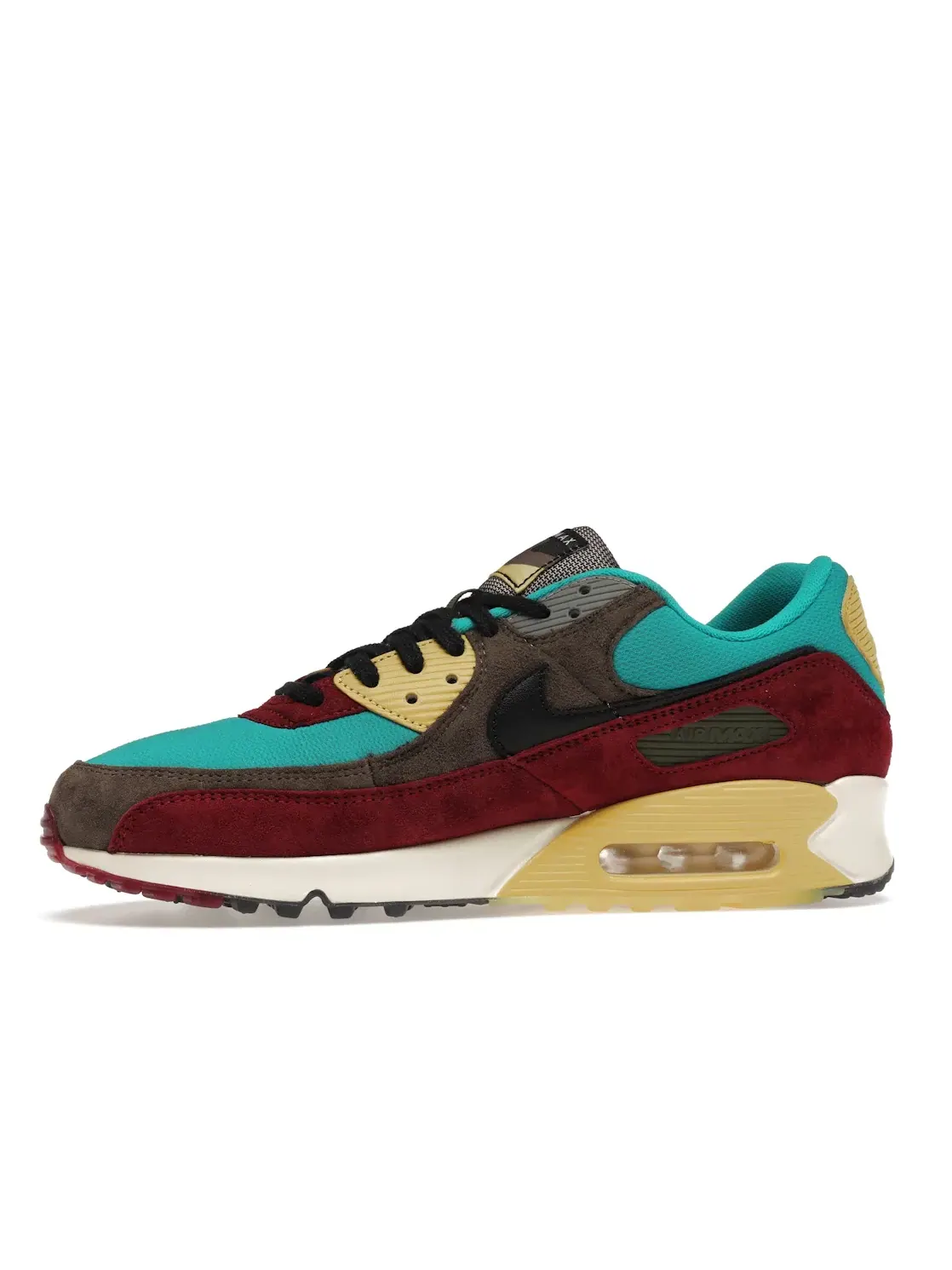 Мужские кроссовки Lifestyle с уникальным цветовым решением Nike Air Max 90 NRG — изображение 3 из 4