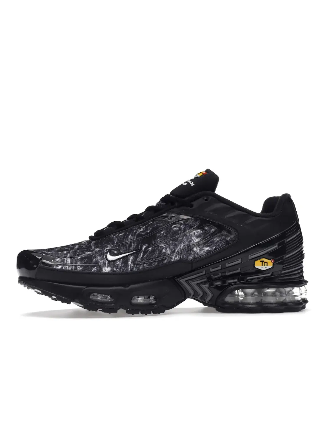 Мужские кроссовки Lifestyle Nike Air Max Plus 3 — изображение 3 из 4, черный/черный/белый