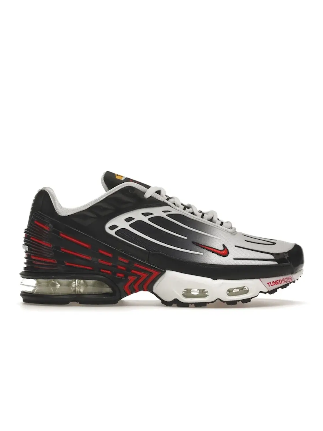 Детские кроссовки Lifestyle Nike Air Max Plus 3 Nike — изображение 1 из 4, черный/белый-красный