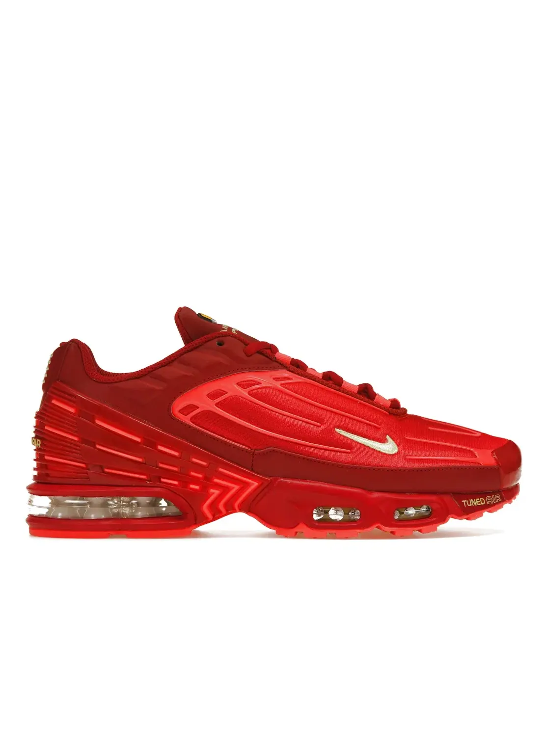 Мужские кроссовки с дизайном Nike Air Max Plus 3 Nike — изображение 1 из 4, красный
