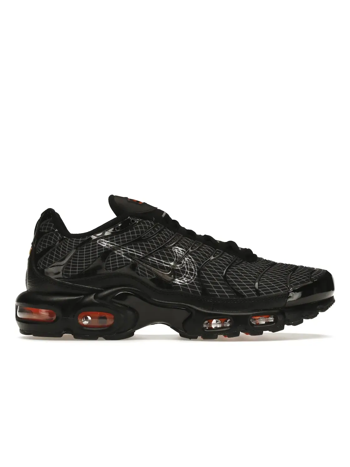 Мужские кроссовки Lifestyle с 3D Swoosh Nike Air Max Plus Nike — изображение 1 из 4, черный/белый/оранжевый
