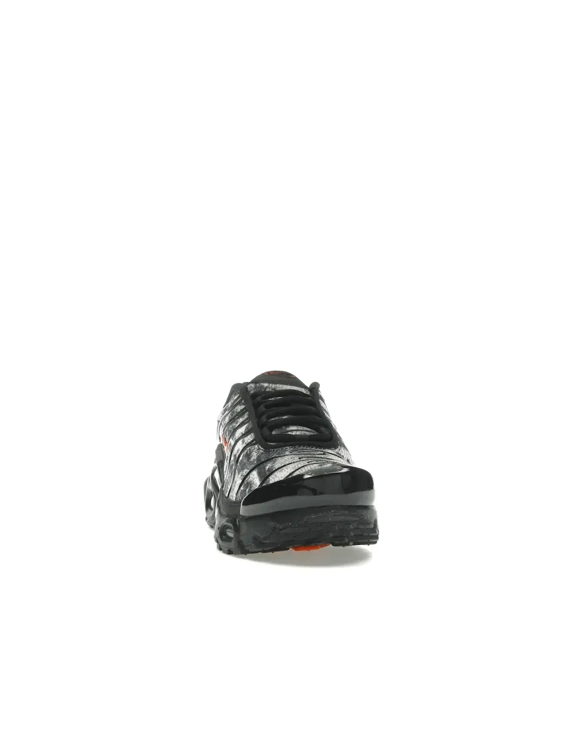 Детские кроссовки Lifestyle Nike Air Max Plus — изображение 2 из 4, черный оранжевый