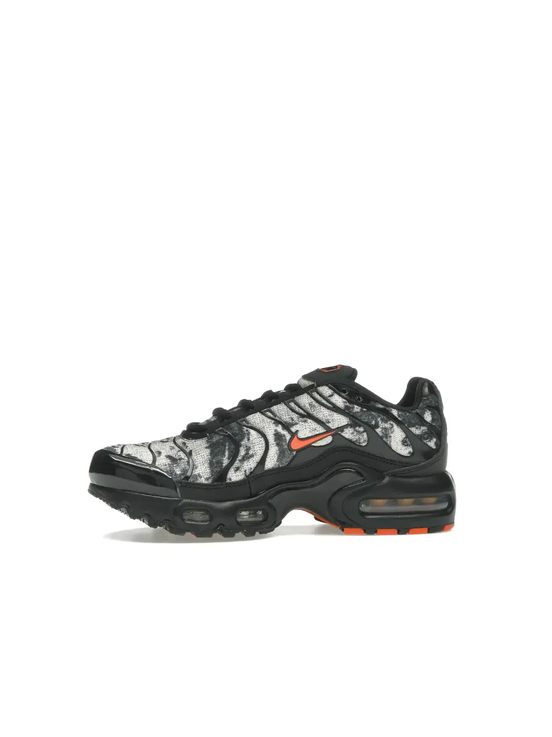 Детские кроссовки Lifestyle Nike Air Max Plus — изображение 3 из 4, черный оранжевый