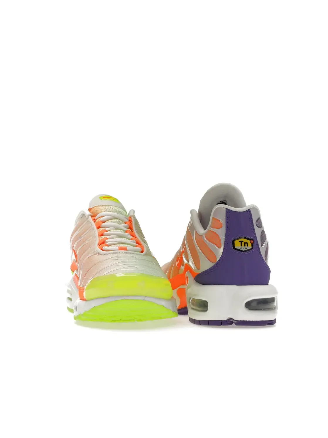 Мужские кроссовки с контрастным дизайном Nike Air Max Plus — изображение 4 из 4, белый--оранжевый