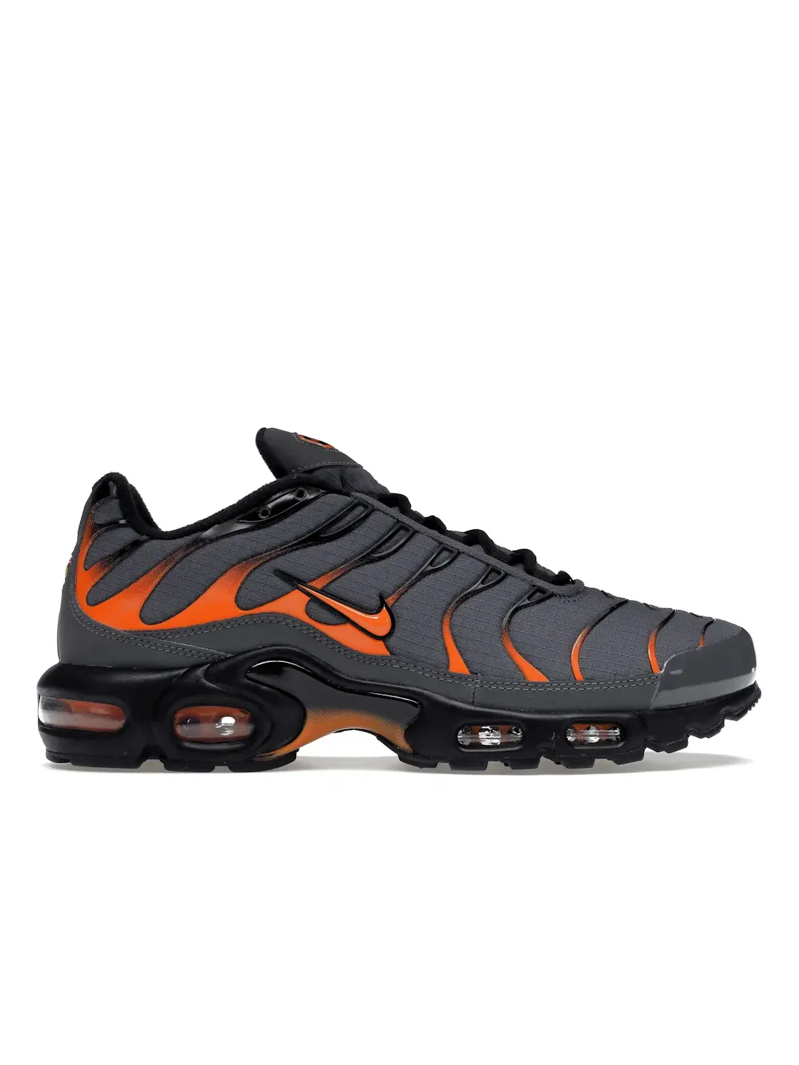 Мужские кроссовки с яркими акцентами Nike Air Max Plus — изображение 1 из 4, серый/оранжевый/черный