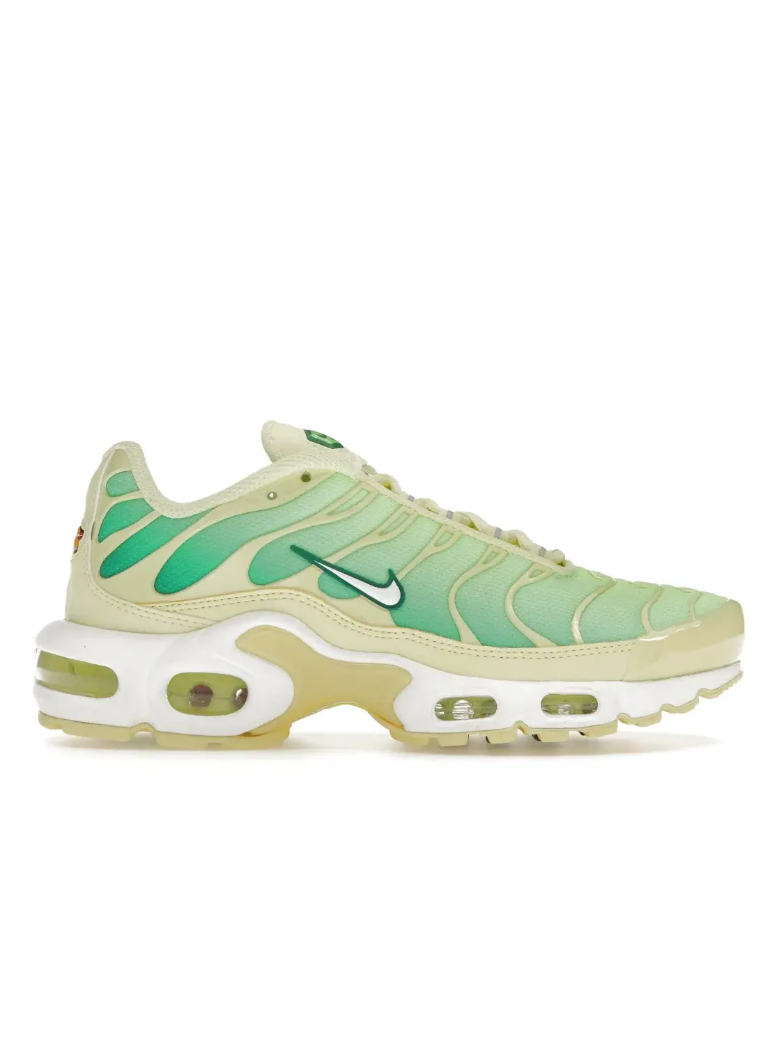 Женские кроссовки Lifestyle Nike Air Max Plus — изображение 1 из 4, зеленый/белый