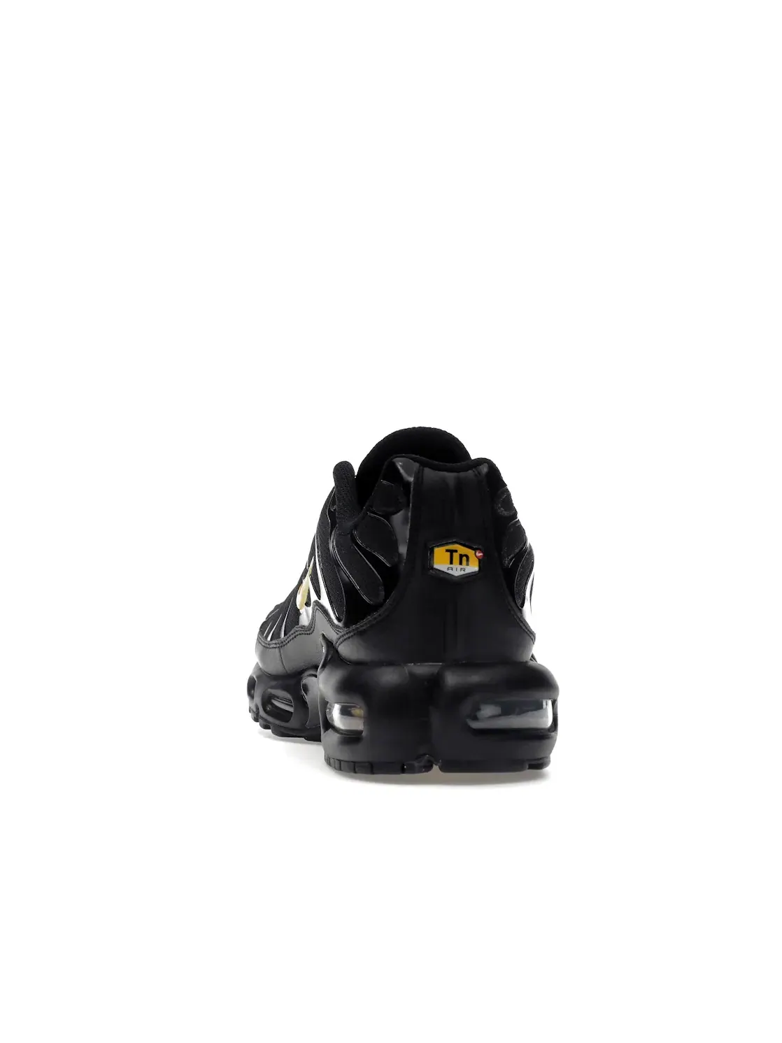 Мужские кроссовки Lifestyle с принтом Nike Air Max Plus Nike — изображение 4 из 4, черный//золотистый