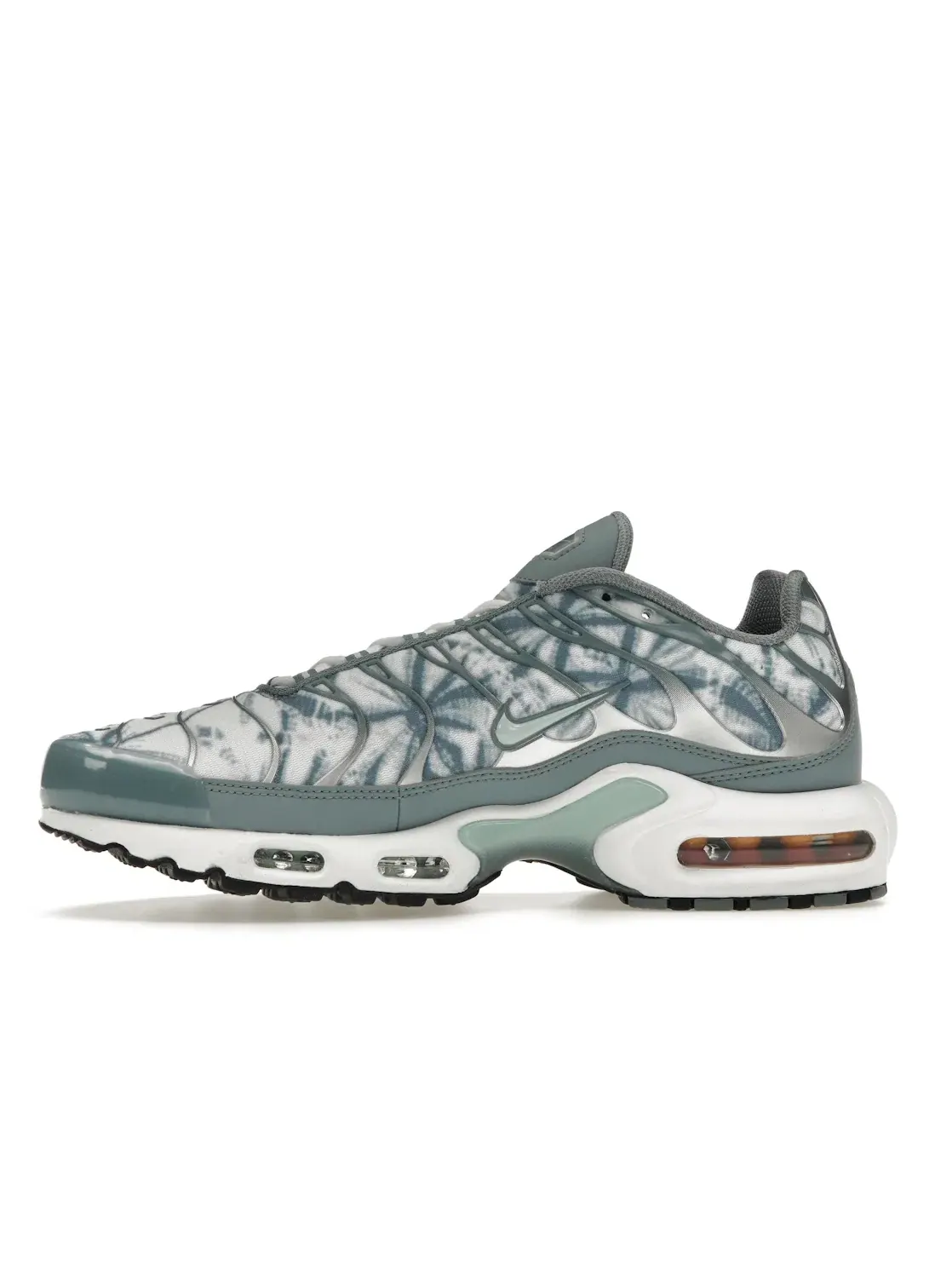 Мужские кроссовки Lifestyle с принтом Nike Air Max Plus Nike — изображение 3 из 4, белый