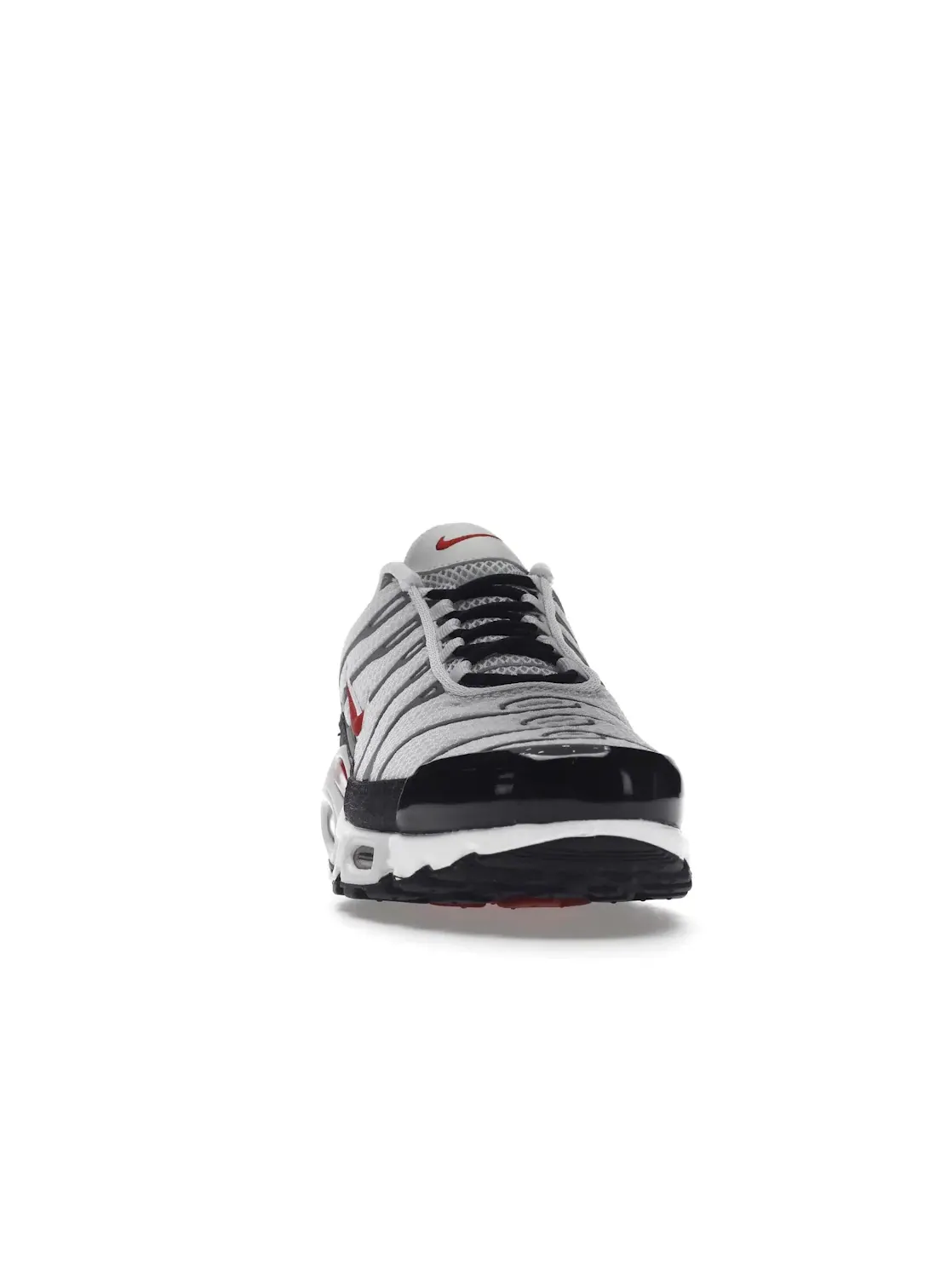 Мужские кроссовки с амортизацией Nike Air Max Plus — изображение 2 из 4, серый/черный/красный