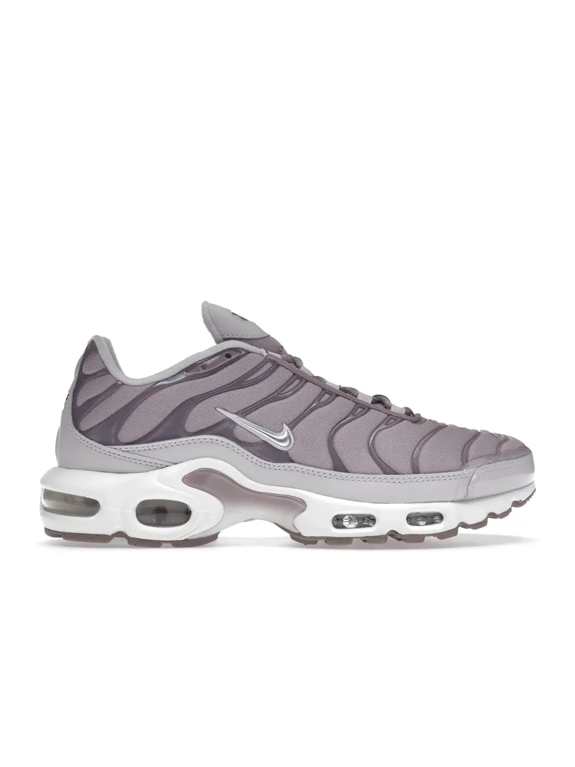 Женские кроссовки Lifestyle Nike Air Max Plus — изображение 1 из 4, металлик серебристый