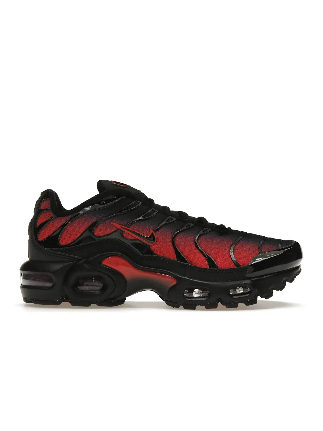 Детские кроссовки Lifestyle с амортизацией Nike Air Max Plus Nike — изображение 1 из 4, красный/черный