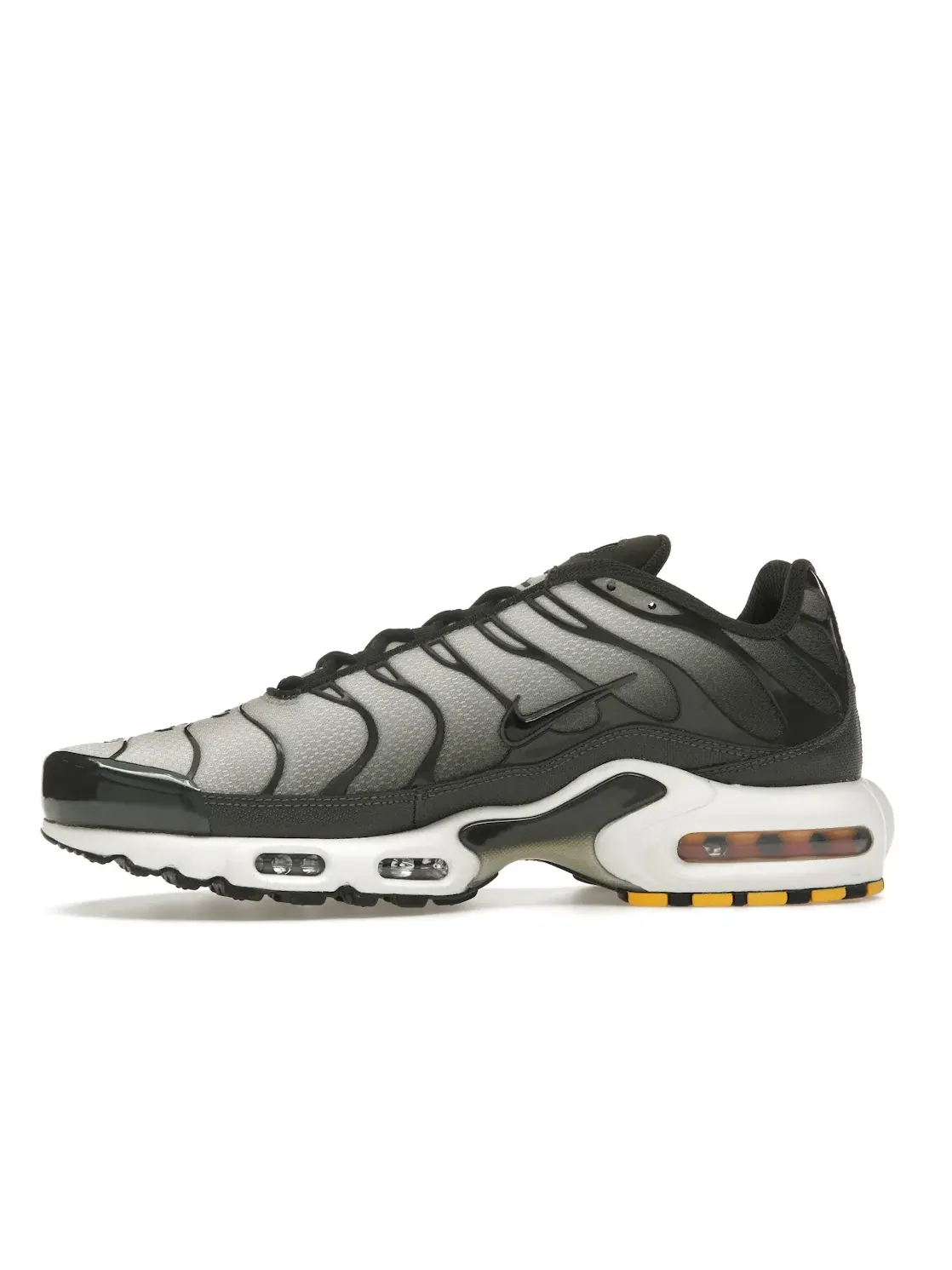 Мужские кроссовки Lifestyle Nike Air Max Plus — изображение 3 из 4, хаки светлый черный