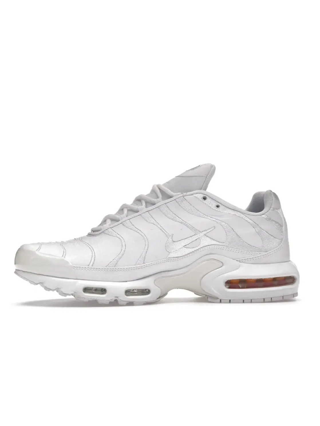 Мужские кроссовки для повседневной носки Nike Air Max Plus — изображение 3 из 4, белый/белый-белый