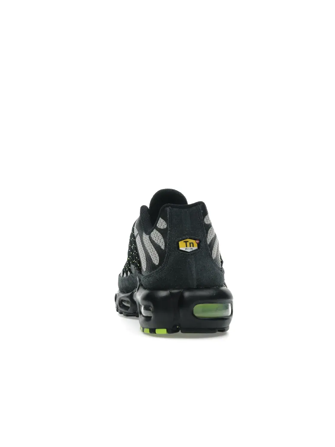 Мужские кроссовки Lifestyle Nike Air Max Plus Utility — изображение 4 из 4, черный/серый