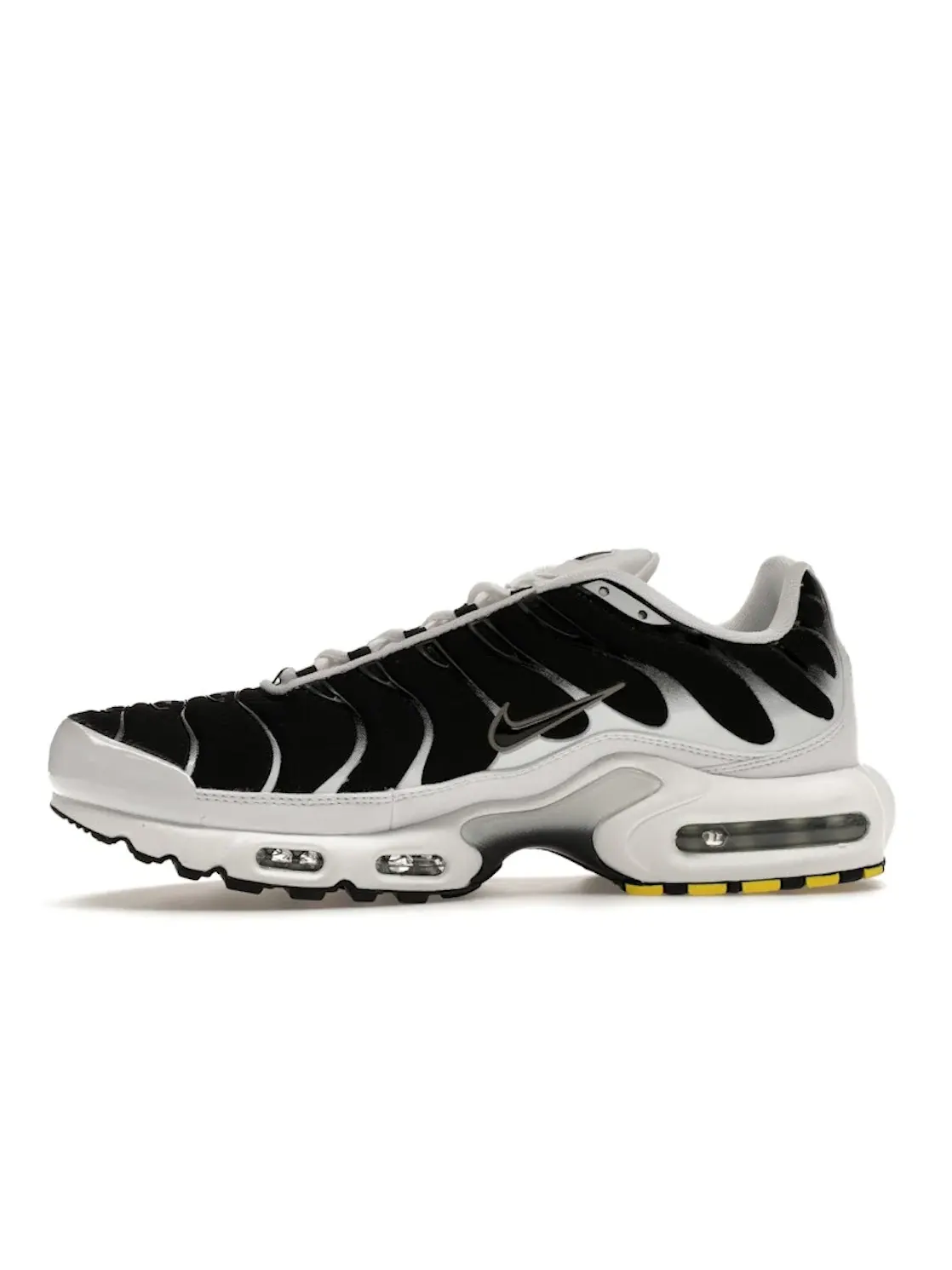 Мужские кроссовки Lifestyle Nike Air Max Plus — изображение 3 из 4, белый/черный-металлик